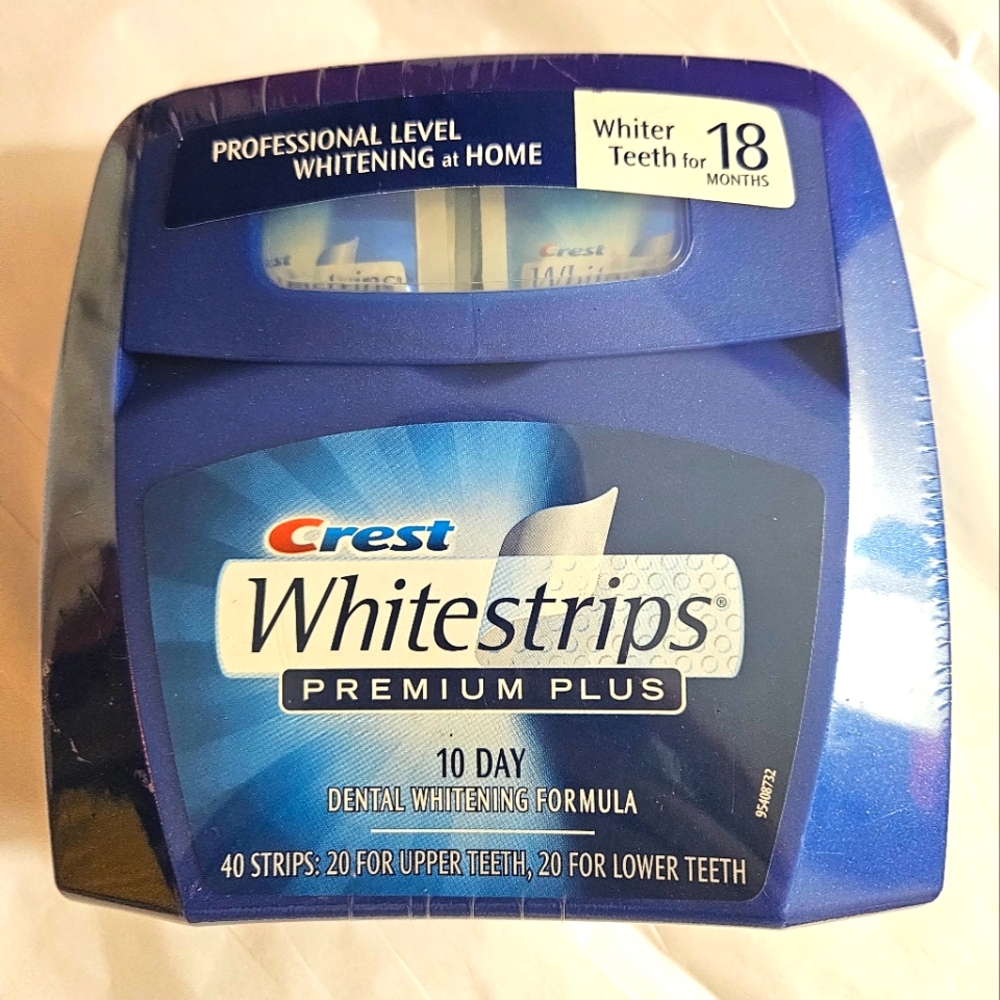 Crest Whitestrips Premium Plus 40 Strips Professional LevelDiscontinued EXP 2008